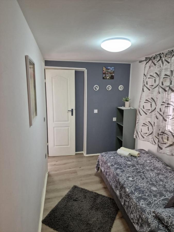 Apartment Ana Lozica With Terrace Дубровник Екстериор снимка