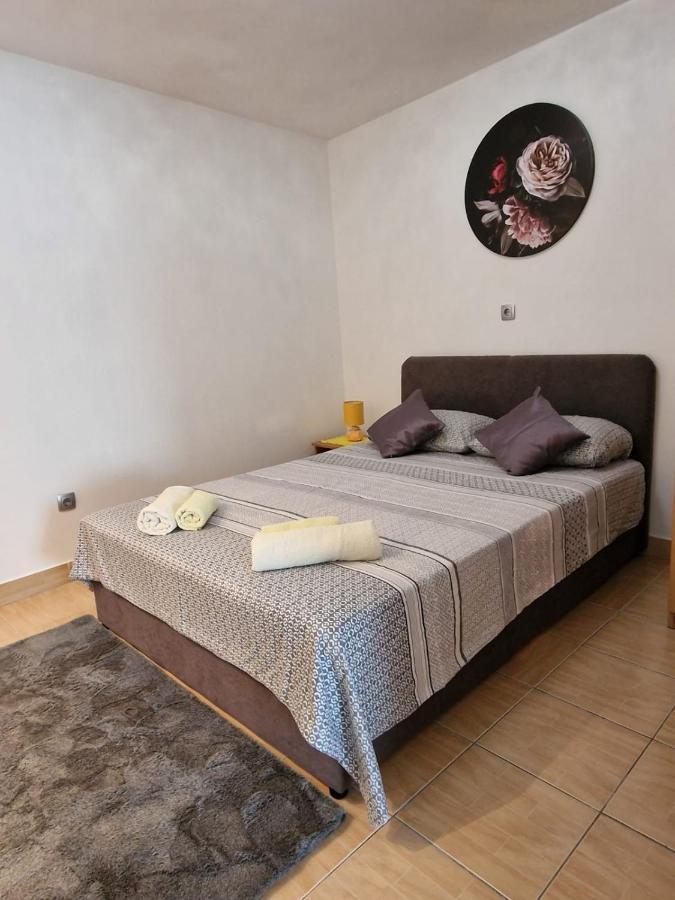 Apartment Ana Lozica With Terrace Дубровник Екстериор снимка
